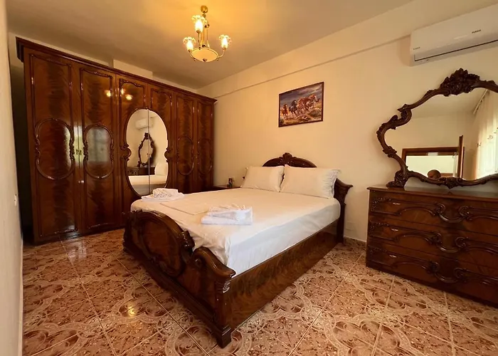Kevi Center Appartement Përmet